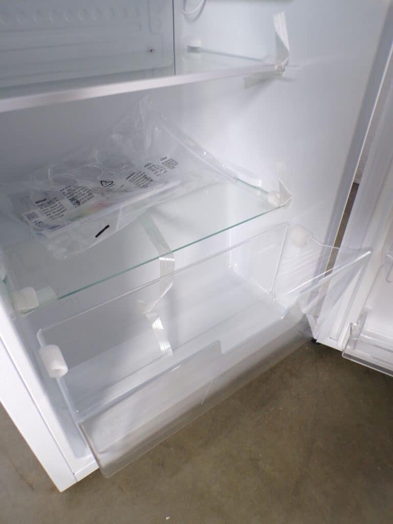Nieuwe smalle tafelmodel koeler