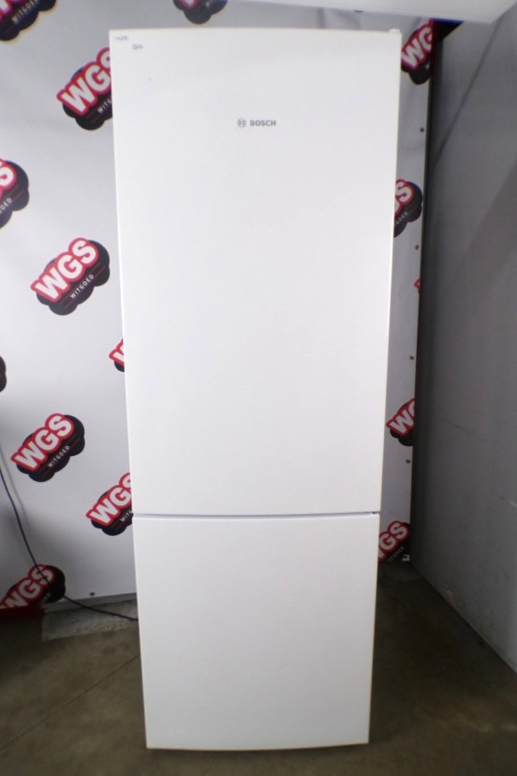 Bosch KGE49AWCA koel-vriescombinatie