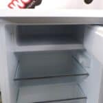 Tweedehands tafel model koelkast met vriesvakje