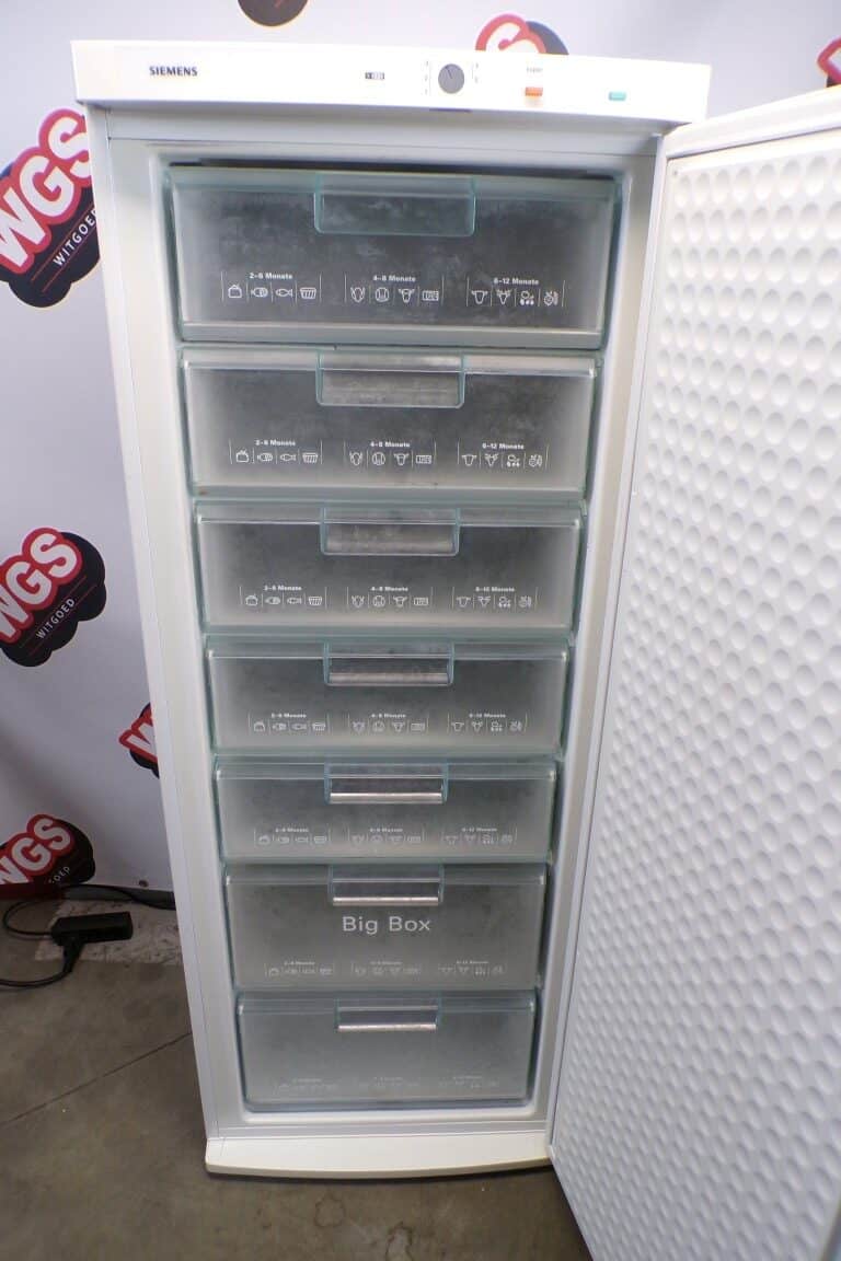 Siemens 2ehands vrieskast - GS26D620 - 155cm
