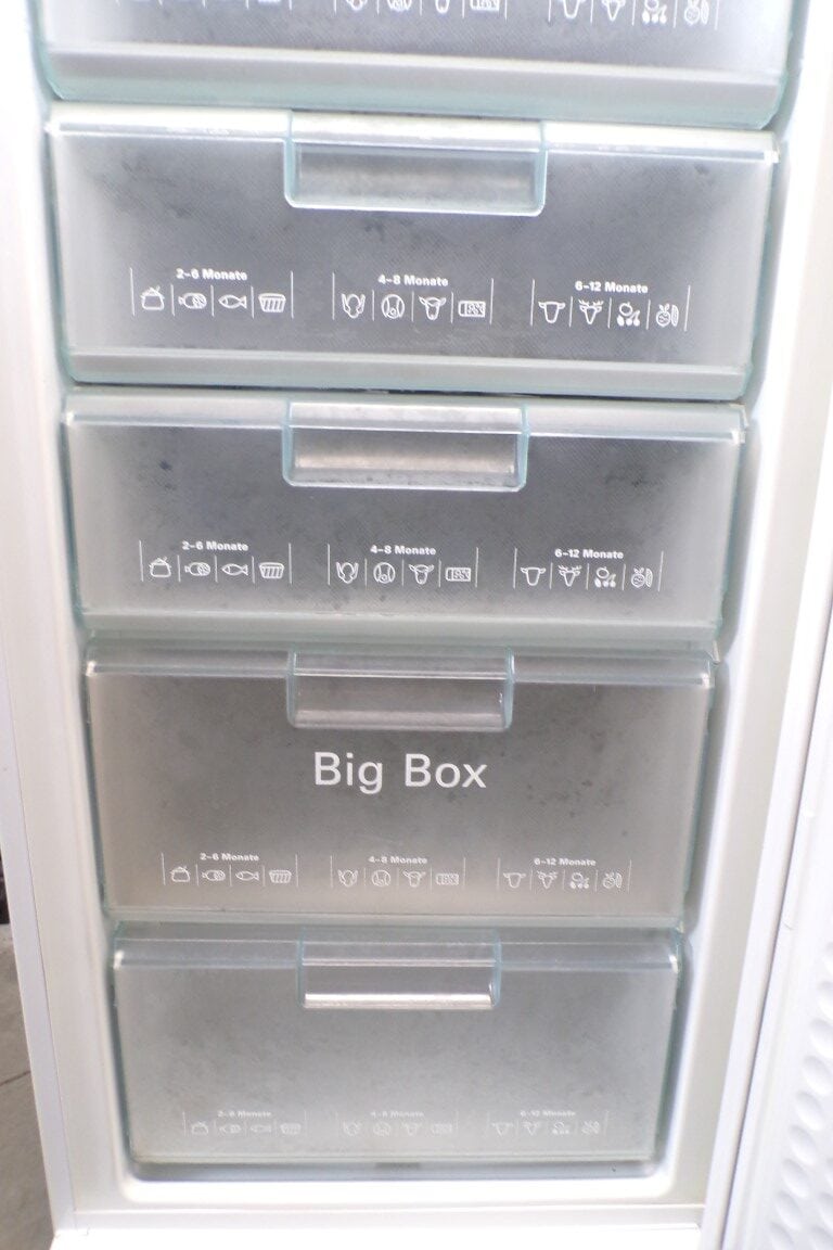 Siemens 2ehands vrieskast - GS26D620 - 155cm