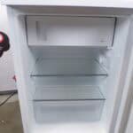 SB 2dehands tafel model koelkastje