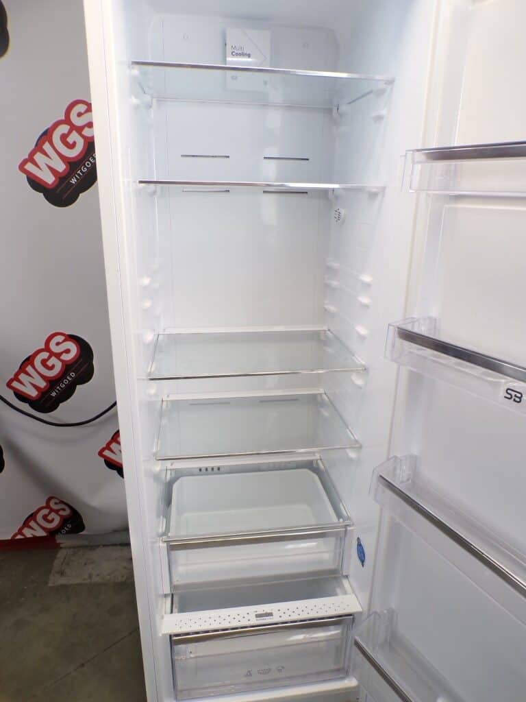 Strijbosch hoge koelkast - 390 liter